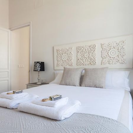 Stunning Boutique - Space Maison Apartments Seville Luaran gambar