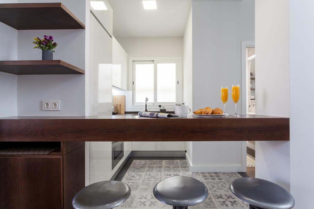 Stunning Boutique - Space Maison Apartments Seville Luaran gambar