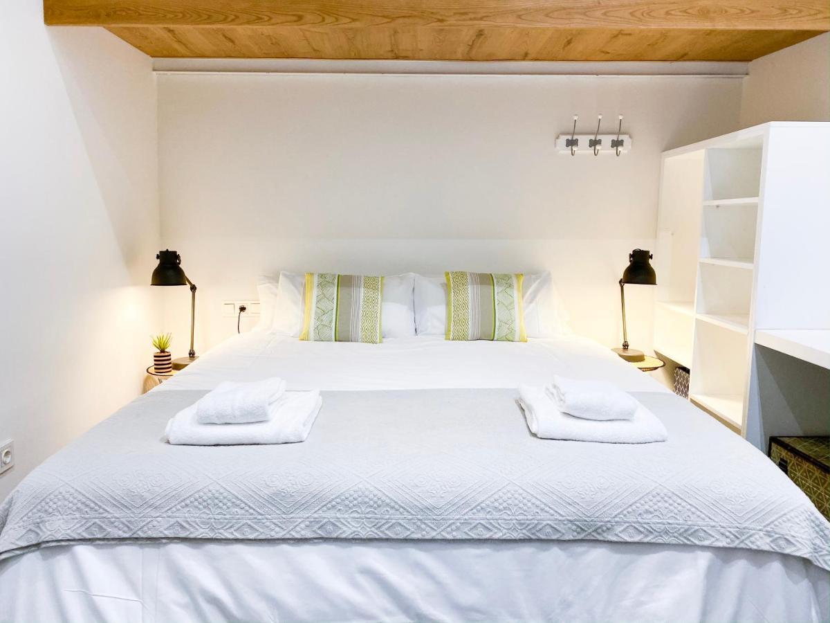 Stunning Boutique - Space Maison Apartments Seville Luaran gambar